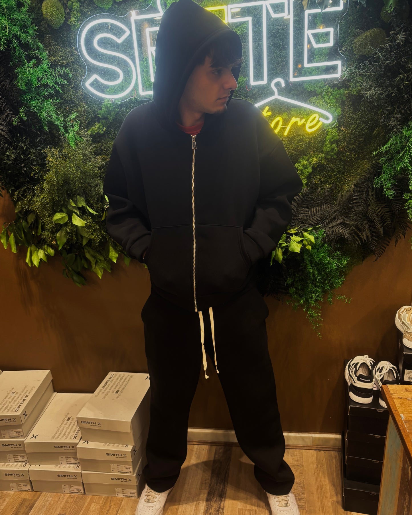 ZIP TRACKSUIT