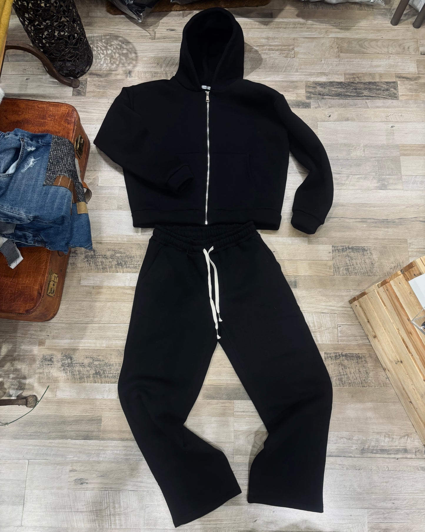 ZIP TRACKSUIT